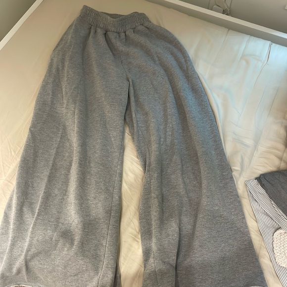 Zara Pants - Wide leg sweatpants